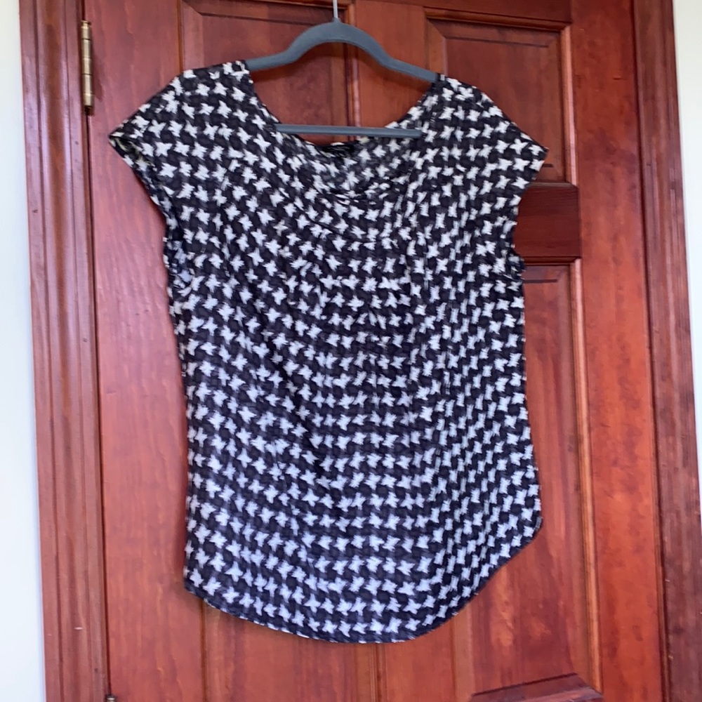 Talbots short sleeve silk blouse
